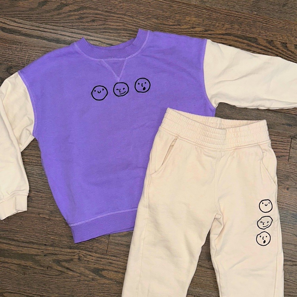 Primark Girls Like New Color Block Smiley Emoji Matching Sweat Set Outfit 5-6